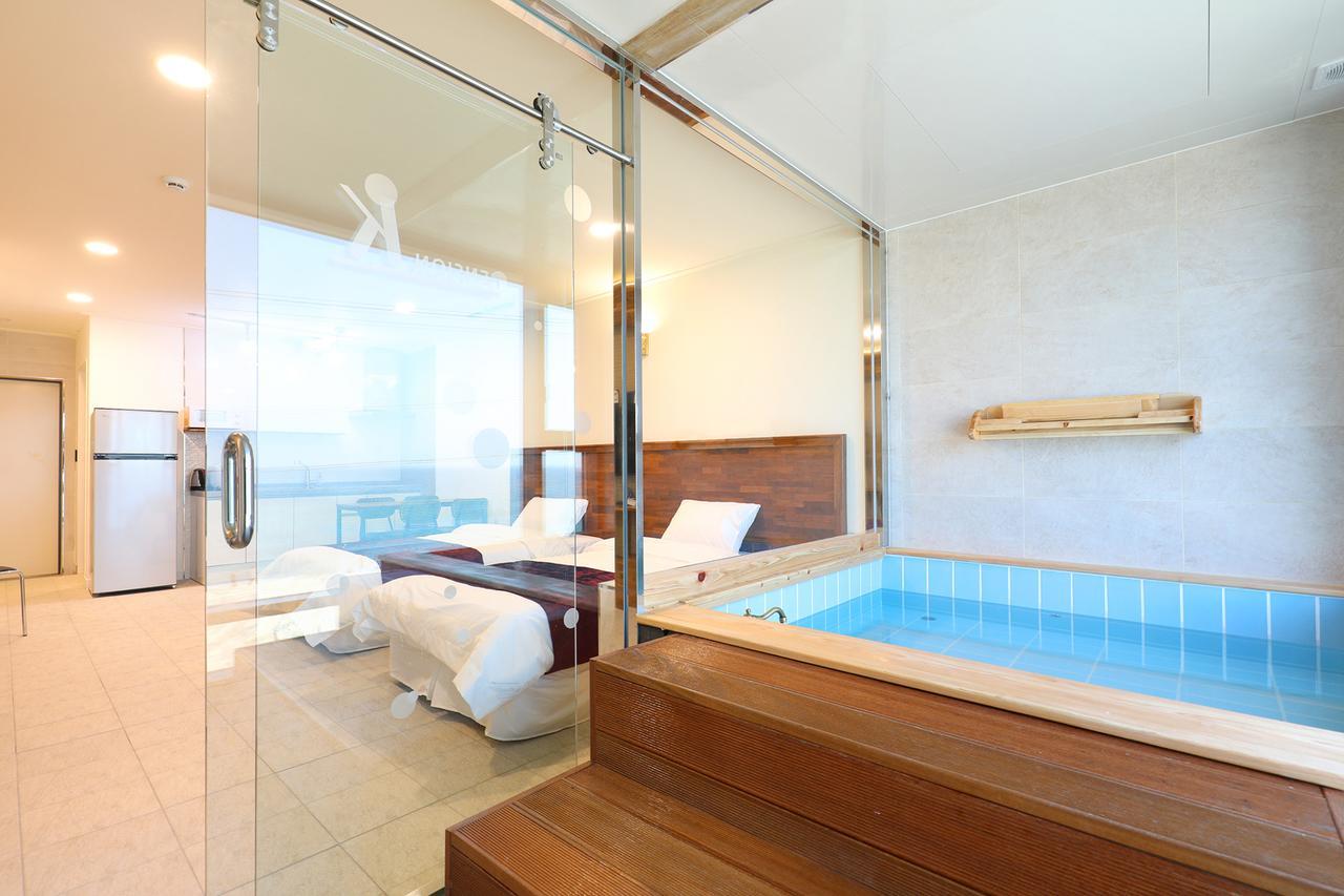 Pool Villa K Gangneung Exterior photo