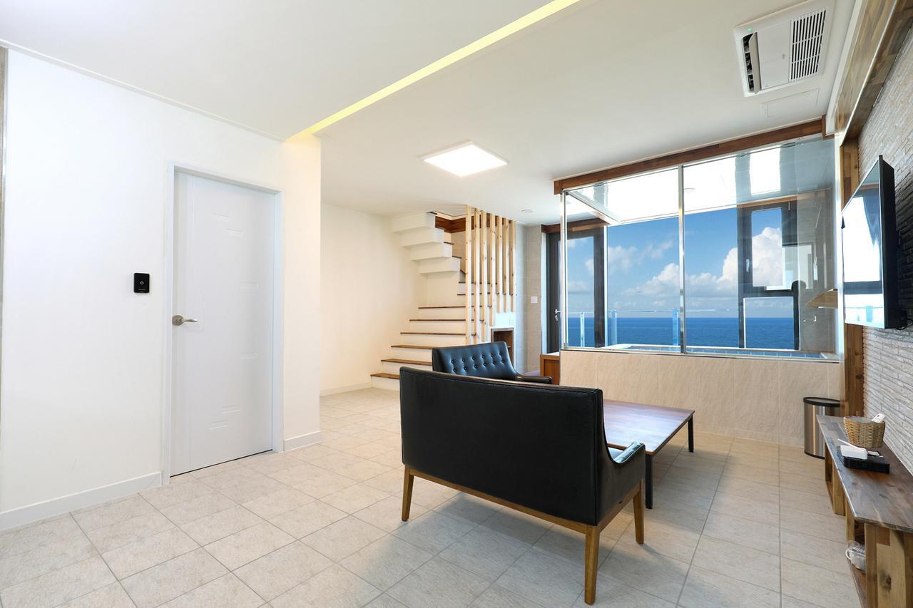 Pool Villa K Gangneung Exterior photo