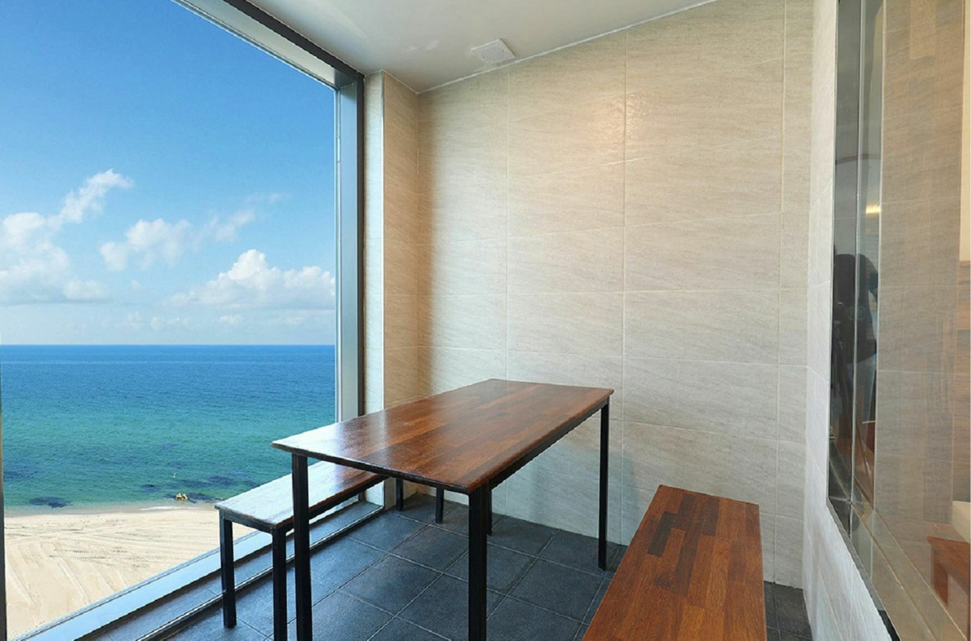 Pool Villa K Gangneung Exterior photo